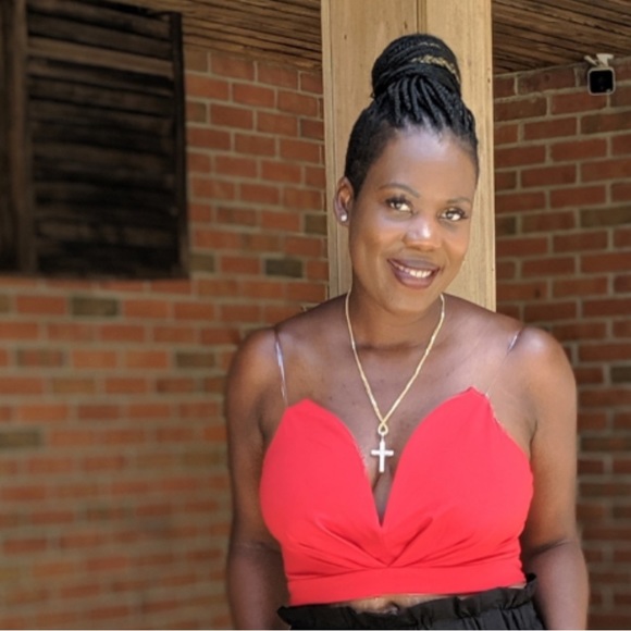 Red Top. - Picture 3 of 3